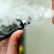 Giving smokers free vapes in emergency departments could help them quit smoking, a study finds